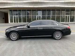 Mercedes-Benz E-Class 2023 Restyling E 300 L Fashionable Passenger car exterior photo 3 Mercedes-Benz E-Class 2023 Restyling E 300 L Fashionable Passenger car exterior photo 3