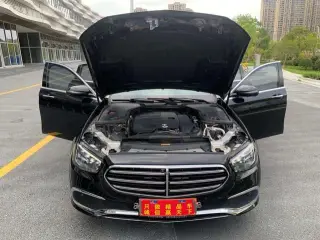 Mercedes-Benz E-Class 2023 Restyling E 300 L Fashionable Passenger car exterior photo 5 Mercedes-Benz E-Class 2023 Restyling E 300 L Fashionable Passenger car exterior photo 5