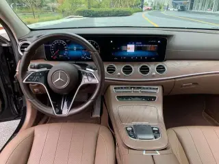 Mercedes-Benz E-Class 2023 Restyling E 300 L Fashionable Passenger car interior photo 15 Mercedes-Benz E-Class 2023 Restyling E 300 L Fashionable Passenger car interior photo 15
