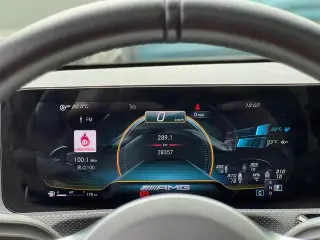 Mercedes-Benz Mercedes-AMG A-Class 2020 AMG A 35 4MATIC interior photo 17 Mercedes-Benz Mercedes-AMG A-Class 2020 AMG A 35 4MATIC interior photo 17