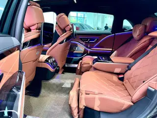 Mercedes-Benz Mercedes-Maybach S-Class 2023 S 480 4MATIC intérieur photo 8 Mercedes-Benz Mercedes-Maybach S-Class 2023 S 480 4MATIC intérieur photo 8