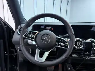 Mercedes-Benz GLB 2021 GLB 200 Type dynamique intérieur photo 16 Mercedes-Benz GLB 2021 GLB 200 Type dynamique intérieur photo 16