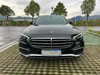 Mercedes-Benz E-Class 2023 E 260 L Passenger car exterior photo 2 Mercedes-Benz E-Class 2023 E 260 L Passenger car exterior photo 2