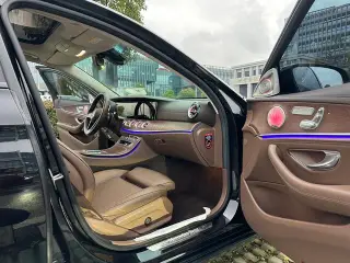 Mercedes-Benz E-Class 2023 E 260 L Passenger car exterior photo 9 Mercedes-Benz E-Class 2023 E 260 L Passenger car exterior photo 9