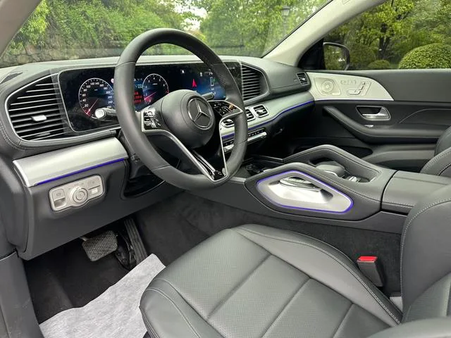 Mercedes-Benz GLE Coupe 2024 GLE 350 4MATIC Coupé SUV De lujo exterior foto 6