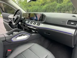 Mercedes-Benz GLE Coupe 2024 GLE 350 4MATIC Coupé SUV De lujo interior foto 10