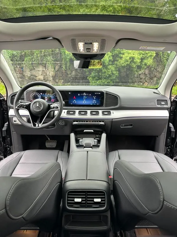Mercedes-Benz GLE Coupe 2024 GLE 350 4MATIC Coupé SUV De lujo interior foto 14