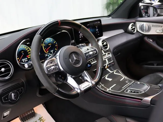 Mercedes-Benz Mercedes-AMG GLC Coupe 2020 AMG GLC 43 4MATIC coupe SUV exterior photo 9 Mercedes-Benz Mercedes-AMG GLC Coupe 2020 AMG GLC 43 4MATIC coupe SUV exterior photo 9