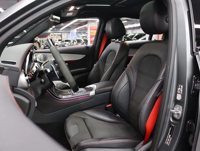 Mercedes-Benz Mercedes-AMG GLC Coupe 2020 AMG GLC 43 4MATIC coupe SUV exterior photo 10 Mercedes-Benz Mercedes-AMG GLC Coupe 2020 AMG GLC 43 4MATIC coupe SUV exterior photo 10