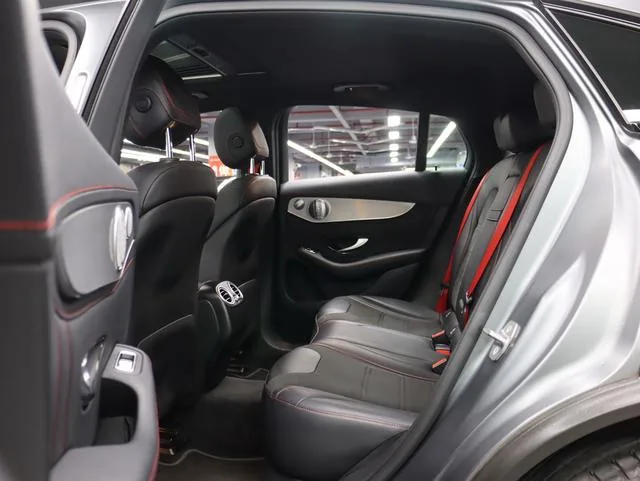 Mercedes-Benz Mercedes-AMG GLC Coupe 2020 AMG GLC 43 4MATIC coupe SUV interior photo 16 Mercedes-Benz Mercedes-AMG GLC Coupe 2020 AMG GLC 43 4MATIC coupe SUV interior photo 16