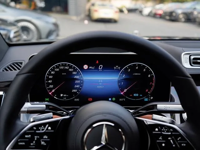 Mercedes-Benz S-Class 2022 S 400 L De lujo exterior foto 9 Mercedes-Benz S-Class 2022 S 400 L De lujo exterior foto 9