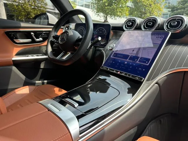 Mercedes-Benz GLC 2024 GLC 300 L 4MATIC Type dynamique 5 Siège intérieur photo 8