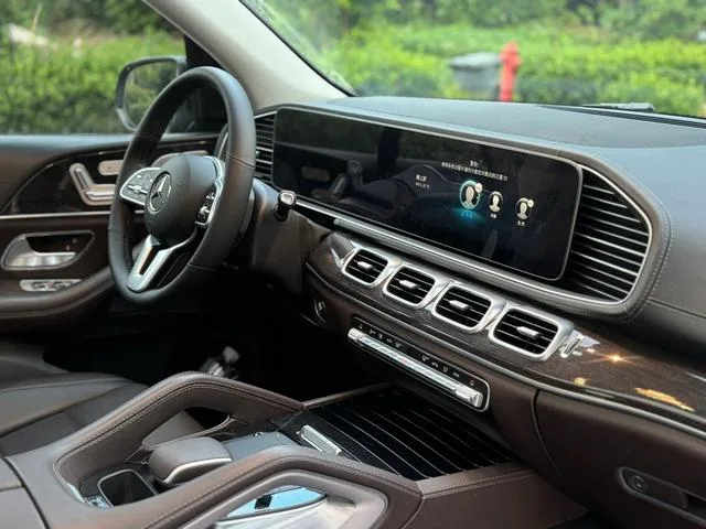 Mercedes-Benz GLE (Imported) 2022 GLE 350 4MATIC Estilo de moda interior foto 16