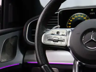 Mercedes-Benz GLE AMG 2022 AMG GLE 53 4MATIC interior photo 15 Mercedes-Benz GLE AMG 2022 AMG GLE 53 4MATIC interior photo 15