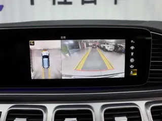 Mercedes-Benz GLE AMG 2022 AMG GLE 53 4MATIC interior photo 17 Mercedes-Benz GLE AMG 2022 AMG GLE 53 4MATIC interior photo 17