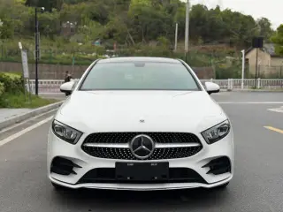 Mercedes-Benz A-Class 2021 A 200 L Sport Sedan Fashion Edition exterior photo 2 Mercedes-Benz A-Class 2021 A 200 L Sport Sedan Fashion Edition exterior photo 2