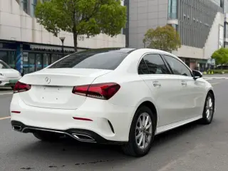 Mercedes-Benz A-Class 2021 A 200 L Sport Sedan Fashion Edition interior photo 13 Mercedes-Benz A-Class 2021 A 200 L Sport Sedan Fashion Edition interior photo 13