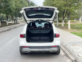 Mercedes-Benz GLB 2022 GLB 200 Type dynamique extérieur photo 8 Mercedes-Benz GLB 2022 GLB 200 Type dynamique extérieur photo 8