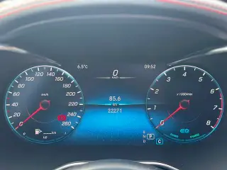 Mercedes-Benz C-Class 2022 Restyling C 260 Coupe interior photo 9 Mercedes-Benz C-Class 2022 Restyling C 260 Coupe interior photo 9