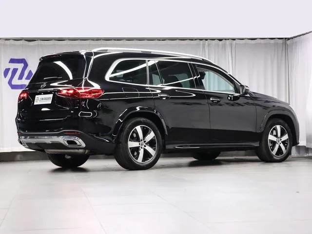 Mercedes-Benz GLS 2025 GLS 450 4MATIC Type dynamique extérieur photo 3