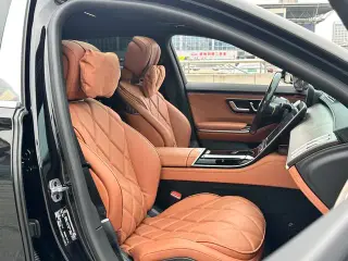 Mercedes-Benz Mercedes-Maybach S-Class 2023 S 480 4MATIC interior photo 17 Mercedes-Benz Mercedes-Maybach S-Class 2023 S 480 4MATIC interior photo 17