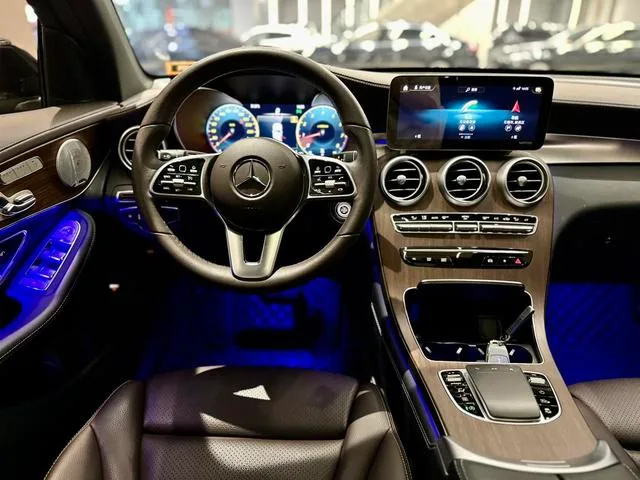 Mercedes-Benz GLC 2022 Restyling GLC 300 L 4MATIC Dynamic interior photo 7