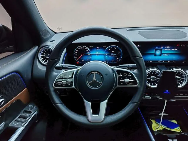 Mercedes-Benz GLB 2023 GLB 220 Dinámico exterior foto 8