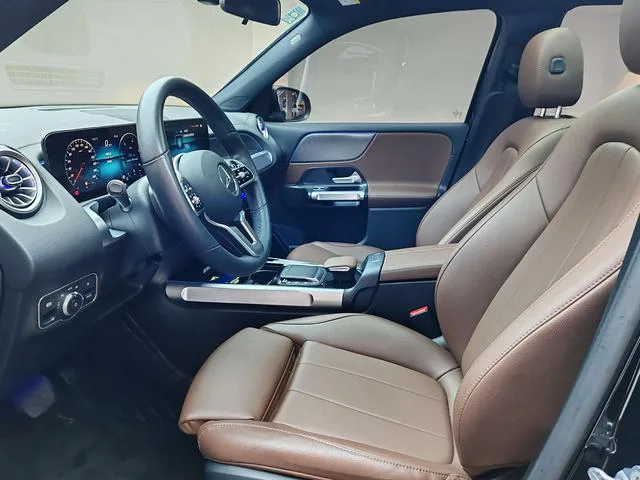 Mercedes-Benz GLB 2023 GLB 220 Dinámico exterior foto 9