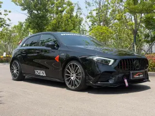 Mercedes-Benz Mercedes-AMG A-Class 2022 AMG A 35 4MATIC extérieur photo 3