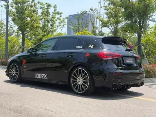 Mercedes-Benz Mercedes-AMG A-Class 2022 AMG A 35 4MATIC intérieur photo 14