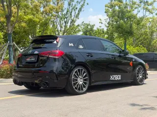 Mercedes-Benz Mercedes-AMG A-Class 2022 AMG A 35 4MATIC intérieur photo 16