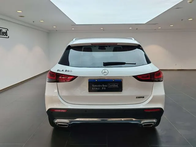 Mercedes-Benz GLA 2023 GLA 220 extérieur photo 4 Mercedes-Benz GLA 2023 GLA 220 extérieur photo 4