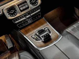 Mercedes-Benz G-Class 2023 G 500 interior photo 8 Mercedes-Benz G-Class 2023 G 500 interior photo 8