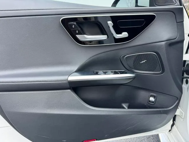 Mercedes-Benz C-Class 2023 C 260 L Sports version exterior photo 7 Mercedes-Benz C-Class 2023 C 260 L Sports version exterior photo 7