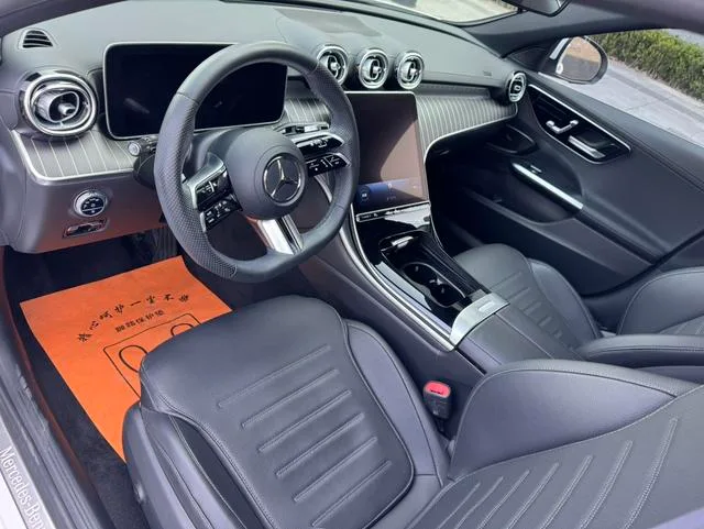 Mercedes-Benz C-Class 2023 C 260 L Sports version exterior photo 9 Mercedes-Benz C-Class 2023 C 260 L Sports version exterior photo 9