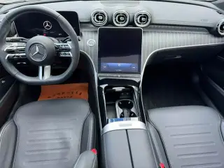 Mercedes-Benz C-Class 2023 C 260 L Sports version interior photo 11 Mercedes-Benz C-Class 2023 C 260 L Sports version interior photo 11