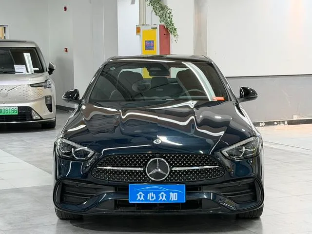 Mercedes-Benz C-Class 2023 C 260 L Hao Night Sports Edition exterior photo 2 Mercedes-Benz C-Class 2023 C 260 L Hao Night Sports Edition exterior photo 2