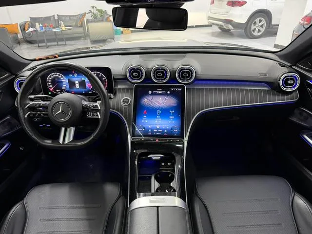 Mercedes-Benz C-Class 2023 C 260 L Hao Night Sports Edition interior photo 10 Mercedes-Benz C-Class 2023 C 260 L Hao Night Sports Edition interior photo 10