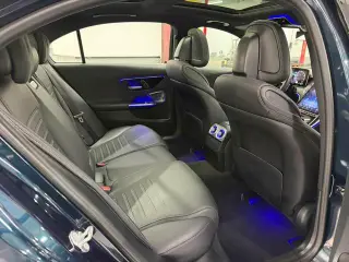 Mercedes-Benz C-Class 2023 C 260 L Hao Night Sports Edition interior photo 12 Mercedes-Benz C-Class 2023 C 260 L Hao Night Sports Edition interior photo 12