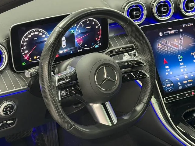 Mercedes-Benz C-Class 2023 C 260 L Hao Night Sports Edition interior photo 15 Mercedes-Benz C-Class 2023 C 260 L Hao Night Sports Edition interior photo 15