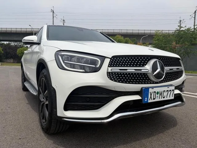 Mercedes-Benz GLC 2022 Restyling GLC 260 L 4MATIC Luxury type exterior photo 3 Mercedes-Benz GLC 2022 Restyling GLC 260 L 4MATIC Luxury type exterior photo 3