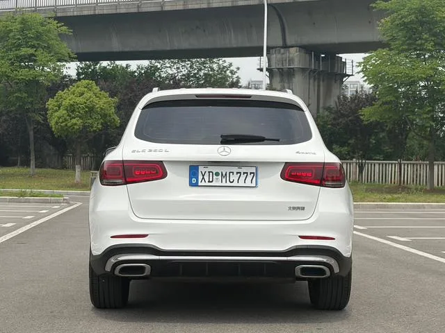 Mercedes-Benz GLC 2022 Restyling GLC 260 L 4MATIC Luxury type exterior photo 5 Mercedes-Benz GLC 2022 Restyling GLC 260 L 4MATIC Luxury type exterior photo 5