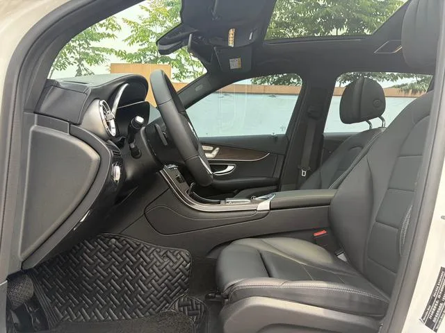 Mercedes-Benz GLC 2022 Restyling GLC 260 L 4MATIC Luxury type exterior photo 8 Mercedes-Benz GLC 2022 Restyling GLC 260 L 4MATIC Luxury type exterior photo 8