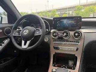 Mercedes-Benz GLC 2022 Restyling GLC 260 L 4MATIC Luxury type interior photo 14 Mercedes-Benz GLC 2022 Restyling GLC 260 L 4MATIC Luxury type interior photo 14