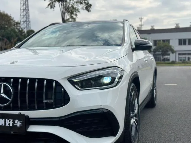 Mercedes-Benz GLA AMG 2021 AMG GLA 35 4MATIC exterior foto 7 Mercedes-Benz GLA AMG 2021 AMG GLA 35 4MATIC exterior foto 7