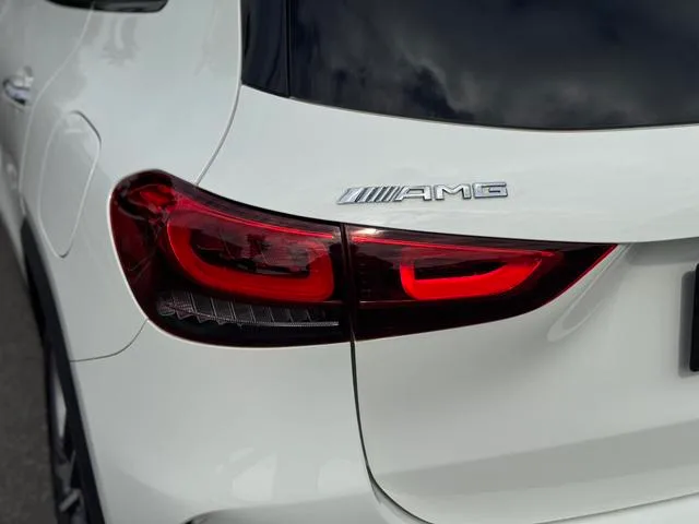 Mercedes-Benz GLA AMG 2021 AMG GLA 35 4MATIC exterior foto 8 Mercedes-Benz GLA AMG 2021 AMG GLA 35 4MATIC exterior foto 8