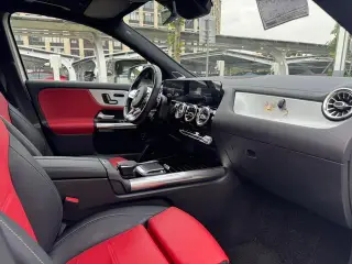Mercedes-Benz GLA AMG 2021 AMG GLA 35 4MATIC interior foto 18 Mercedes-Benz GLA AMG 2021 AMG GLA 35 4MATIC interior foto 18