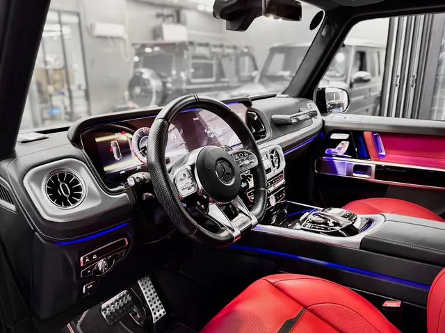 Mercedes-Benz Mercedes-AMG G-Class 2022 AMG G 63 interior photo 10 Mercedes-Benz Mercedes-AMG G-Class 2022 AMG G 63 interior photo 10