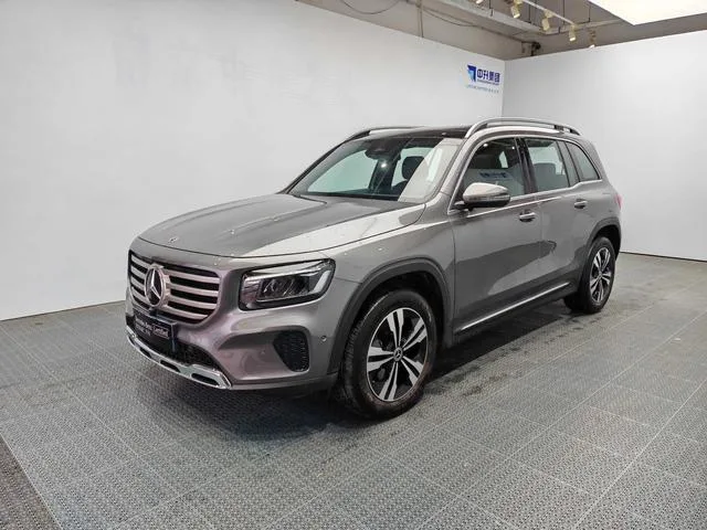 Mercedes-Benz GLB 2024 GLB 200 Fashionable exterior photo 1 Mercedes-Benz GLB 2024 GLB 200 Fashionable exterior photo 1