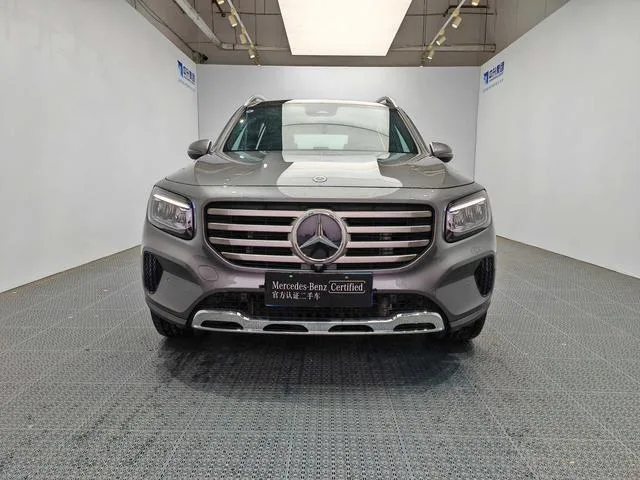 Mercedes-Benz GLB 2024 GLB 200 Fashionable exterior photo 2 Mercedes-Benz GLB 2024 GLB 200 Fashionable exterior photo 2